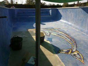 PISCINA DE GRESITE EN VILLAMARCHANTE